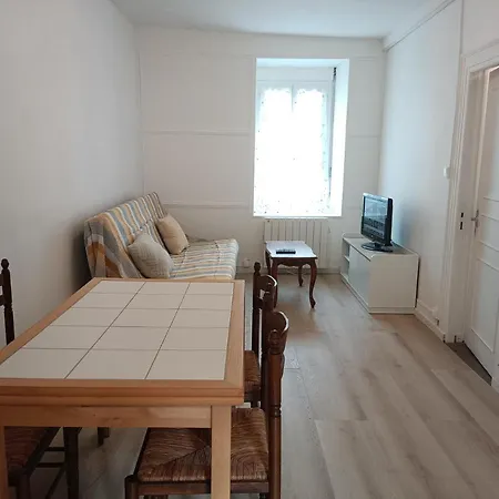 Maison Centre-ville 1 Avec Exterieur Hébergement de vacances