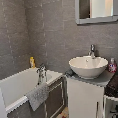 Hébergement de vacances Maison Centre-ville 1 Avec Exterieur *